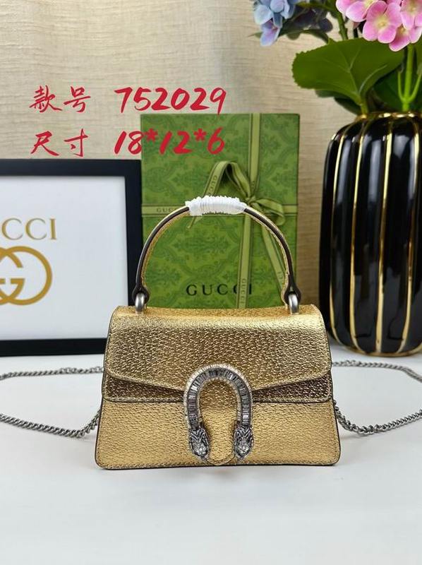 Gucci Handbags 278